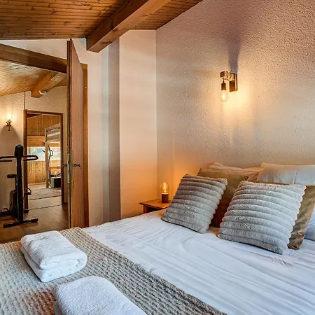 Mika, Alpes Agency, Slope Side Location, Chamonix, Sleeps 4-6 Σαμονί