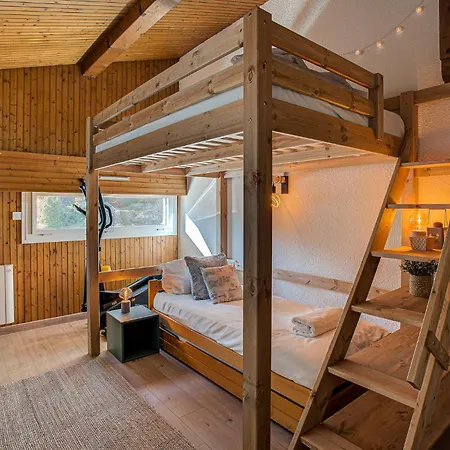 Apartman Mika, Alpes Agency, Slope Side Location, Chamonix, Sleeps 4-6 Chamonix