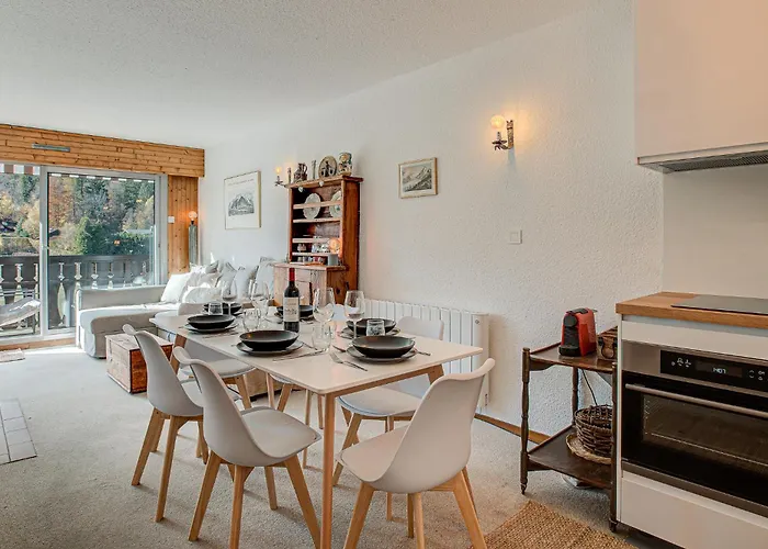 Apartment Mika, Alpes Agency, Slope Side Location, Central Chamonix, Sleeps 4-6